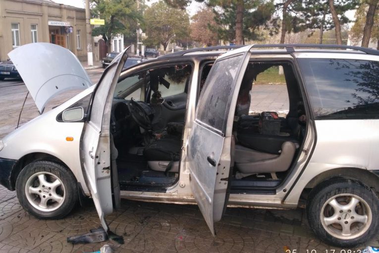 Un automobil a ars la Orhei. Ce spune proprietarul