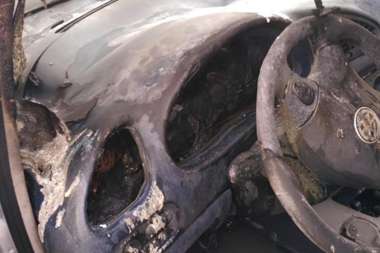 Un automobil a ars la Orhei. Ce spune proprietarul