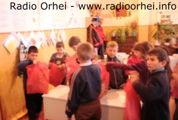 Daruri de la Radio Orhei  pentru gimnaziştii mici de la internatul din Orhei. VIDEO