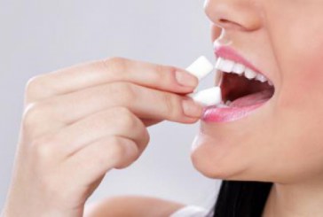 Studiu: Motivul pentru care guma de mestecat îngraşă, chiar dacă are doar câteva CALORII
