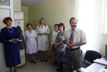 Salariile medicilor moldoveni ar urma să fie majorate începînd din 2016