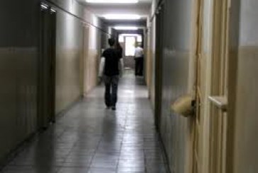 A anunţat poliţia despre minarea căminului studenţesc din Chişinău. Află cine a făcut-o