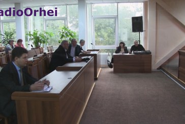 Culmea absenteismului: La şedinţa C.R.Orhei au venit doar doi consilieri! FOTO