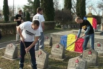 Răspuns civilizat  la actul de huliganism de la Cimitirul Militar din Chişinău FOTO