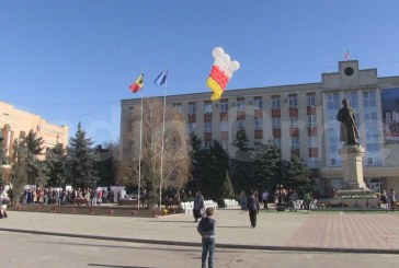 De Hramul Orheiului -decernări,discursuri,dansuri şi cântece FOTO