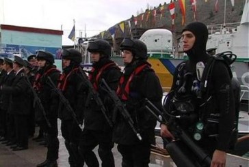 Bază  puşcaşilor marini ucraineni din Crimeea, luată cu asalt de forţele ruse