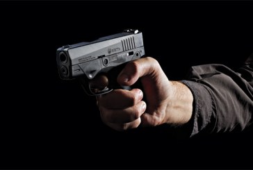 Un baiat in varsta de 12 ani, inarmat cu un pistol de jucarie, a fost ucis de politisti in SUA