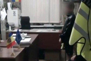 Un minor de 13 ani a jefuit o fetiţă de 10 ani VIDEO
