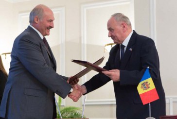 Timofti s-a întâlnit cu Lucaşenko. Moldova şi Belarus au semnat 6 tratate