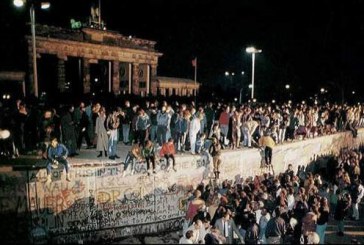 Germania aniverseaza 25 de ani de la manifestatia care a dus la caderea Zidului Berlinului