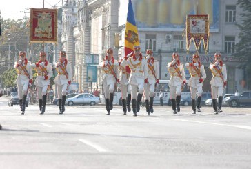 Treizeci și unu de militari moldoveni vor participa luni 1 decembrie la parada militară de la București