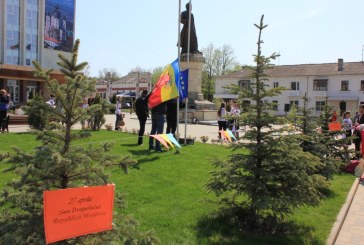 Republica Moldova marchează Ziua Drapelului de Stat