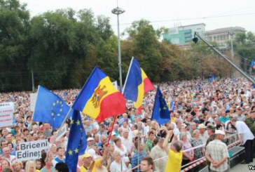 Lucinschi:  REVENDICĂRILE Platformei DA trebuiesc  EXAMINATE  de Parlament