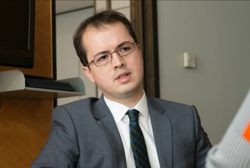 Europarlamentar: „Elitele politice de la Chişinău riscă să fie măturate; RM poate să meargă într-un scenariu foarte dramatic”