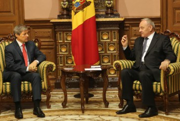 Dacian Cioloş va vizita Republica Moldova