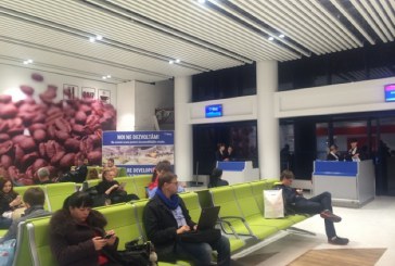 Zona de „aşteptare” a aeroportului din Chișinău şi aşteptarea altor INVESTIŢII