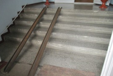 În câteva instituţii publice din Orhei au fost instalate rampe de acces  FOTO