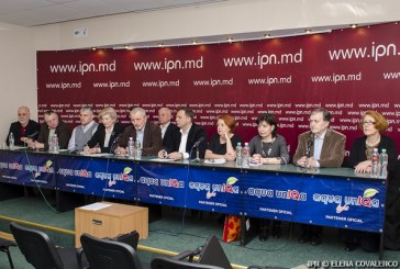 Forumul Civic: Guvernarea nu a iniţiat un dialog cu societatea civilă şi a mimat reforme