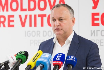 Igor Dodon își depune mandatul de parlamentar și se retrage de la conducerea PSRM