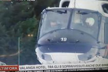 Italia: ​Opt supravietuitori, gasiti in hotelul ingropat de avalansa de zapada, la 43 de ore dupa dezastru