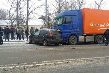 Un tânăr de 21 de ani a decedat într-un accident la Peresecina