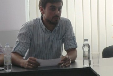 Un consilier susține că nu a trecut de la partidul lui Usatîi la cel al lui Șor, ci că a aderat la fracţiunea “apolitică” din CM Orhei