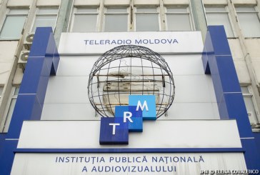 Majoritatea PAS aprobă, în prima lectură, revenirea Teleradio-Moldova sub control parlamentar. ONG-urile media protestează