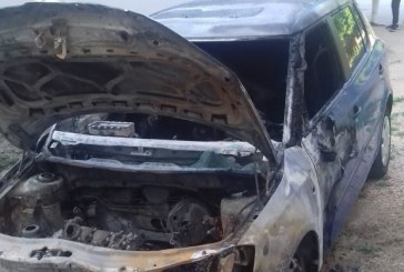 Autoturism distrus de flăcări  în cartierul Lupoiaca din Orhei FOTO