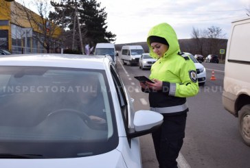 Mai multe încălcări ale regulilor circulației rutiere au fost depistate astăzi la intrare în Orhei. Anul trecut raionul s-a plasat pe locul 2 după numărul de accidente rutiere.