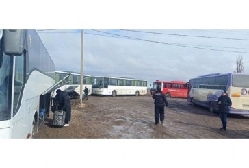 Opt autocare din România vor prelua de la Palanca refugiați ucraineni