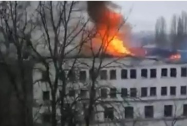 La Harkiv după ultimele bombardamente cel puțin 21 de oameni au fost uciși, peste 100 de răniți