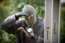 Polițiștii îndeamnă cetățenii să-și securizeze locuințele în perioada estivală