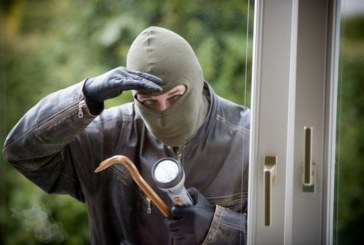 Polițiștii îndeamnă cetățenii să-și securizeze locuințele în perioada estivală